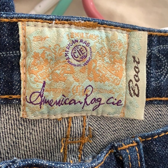 American Rag Jeans - Picture 3 of 4